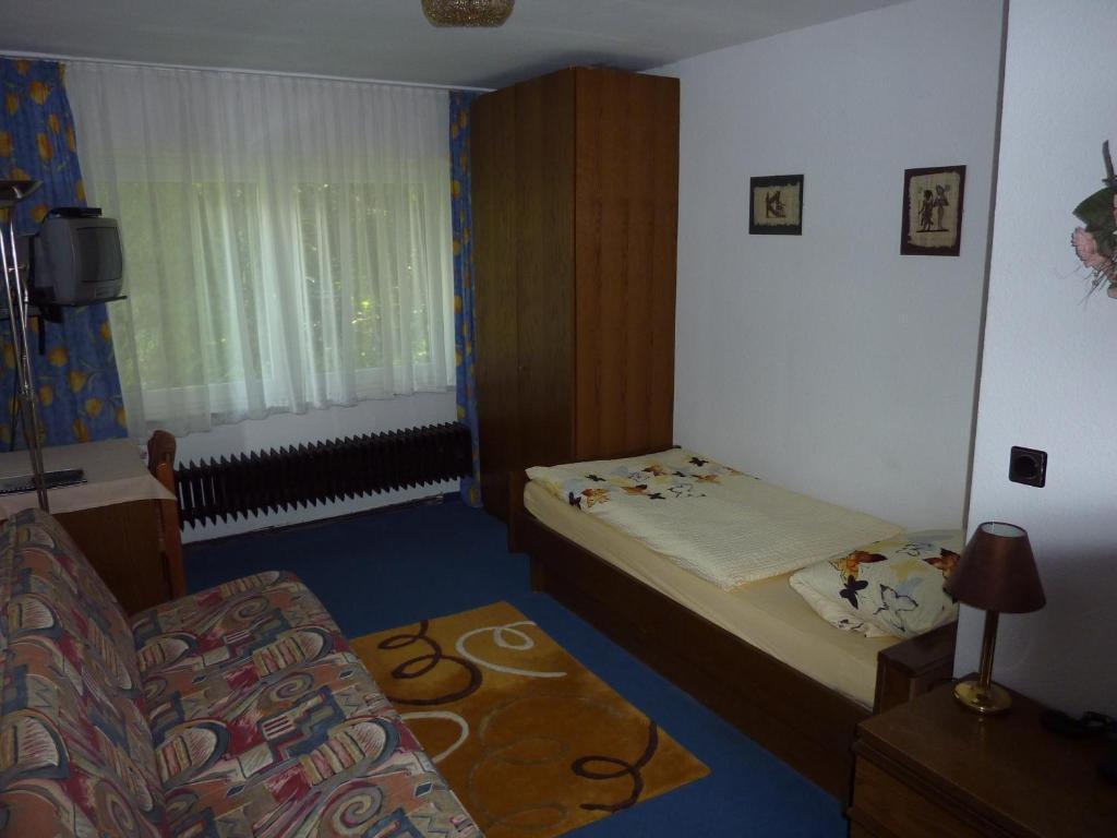Hotel Heidehaus Mönchengladbach Rum bild